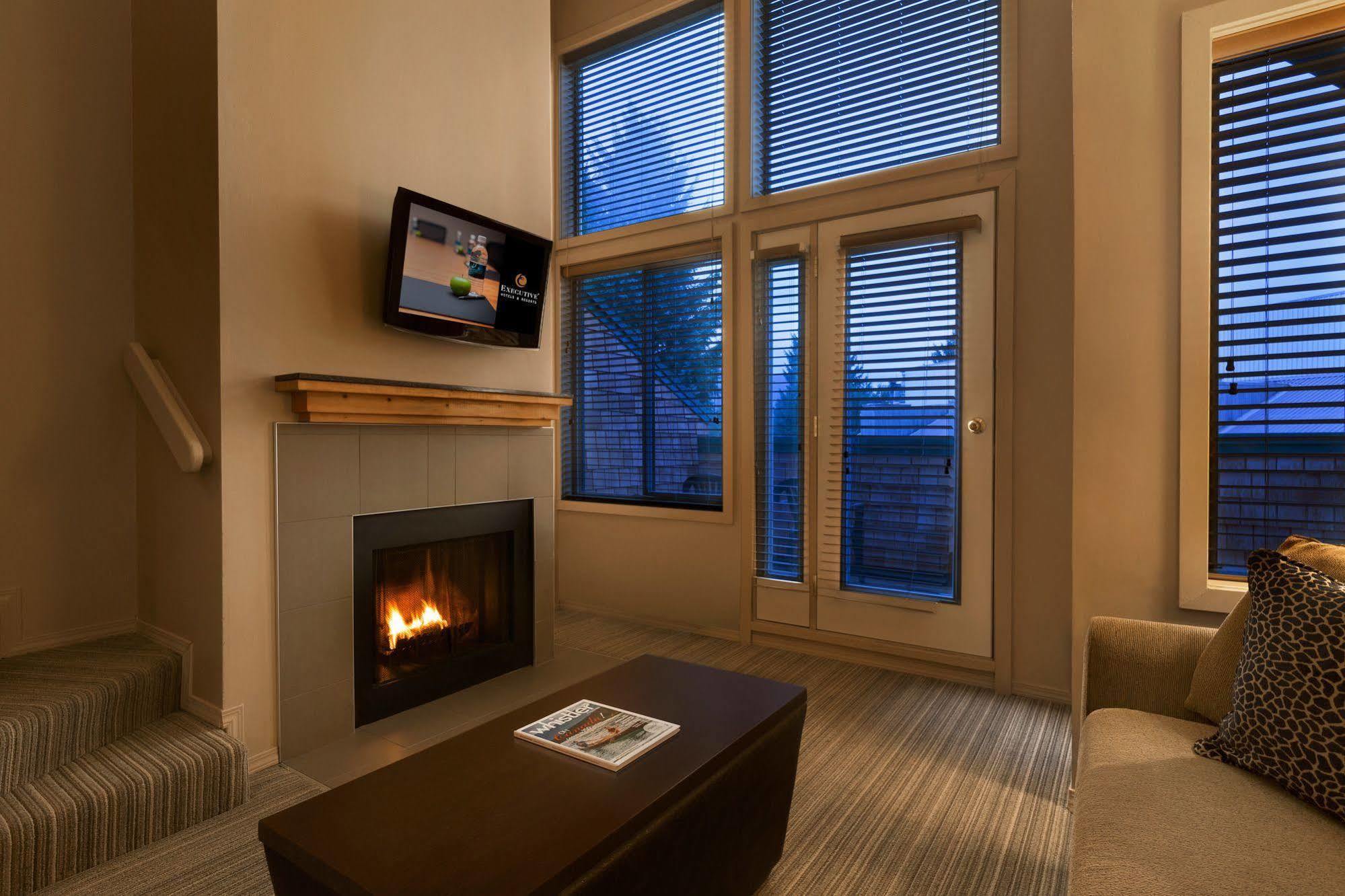 Executive Inn Whistler Exterior foto